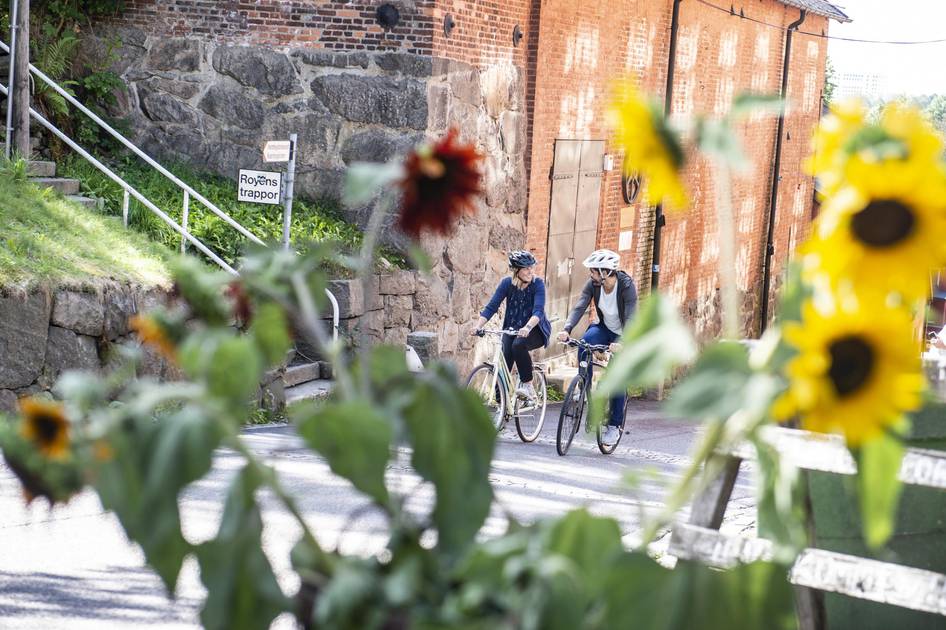 Bike in Gothenburg and discover the city Visit Sweden