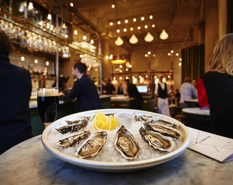 Oysters, bar Luzette, Stockholm