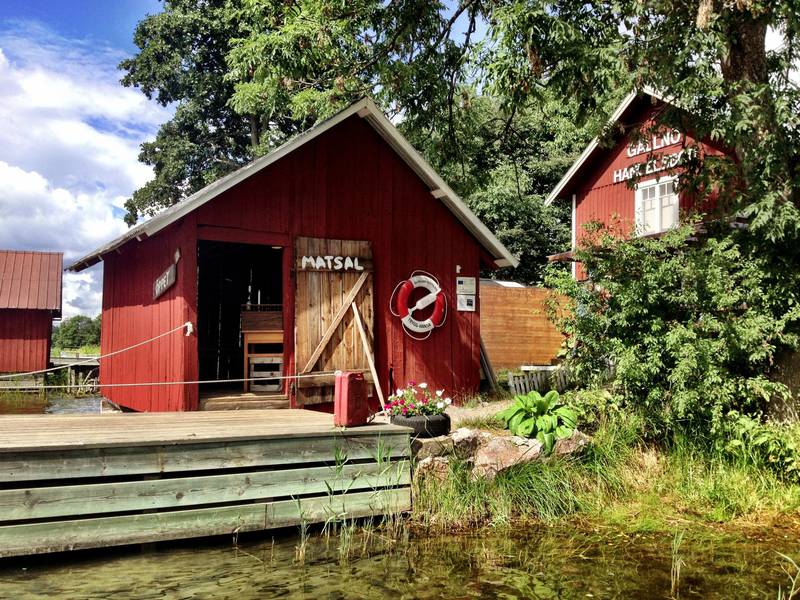 Von Holzhutten Bis Zu Glamping Unterkunfte Im Stockholmer Scharengarten Visit Sweden