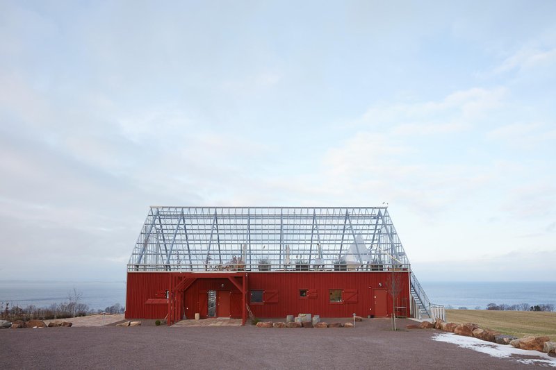 Gigantic greenhouse by the lake Vättern